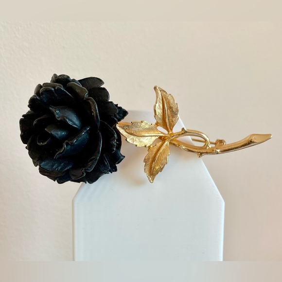 Vintage Signed Accessocraft NYC Black Rose Brooch - Picture 3 of 8